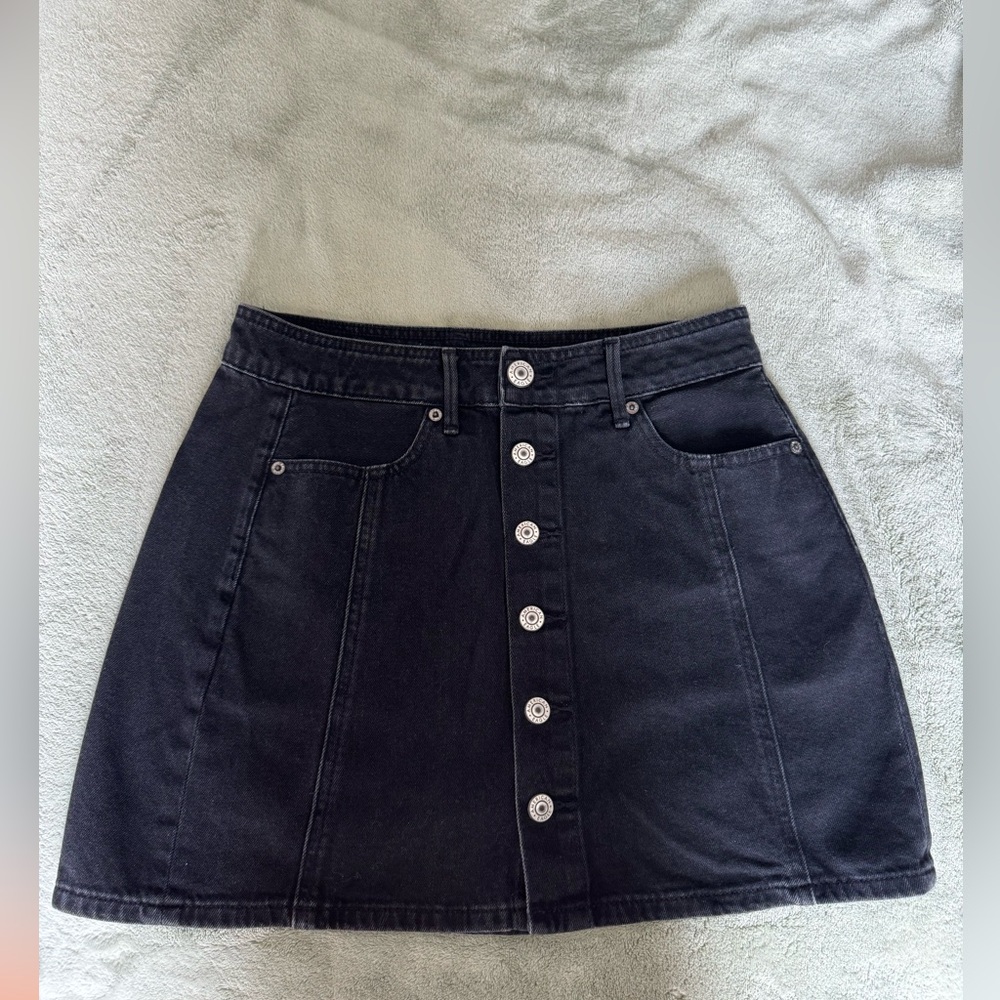 black jean skirt